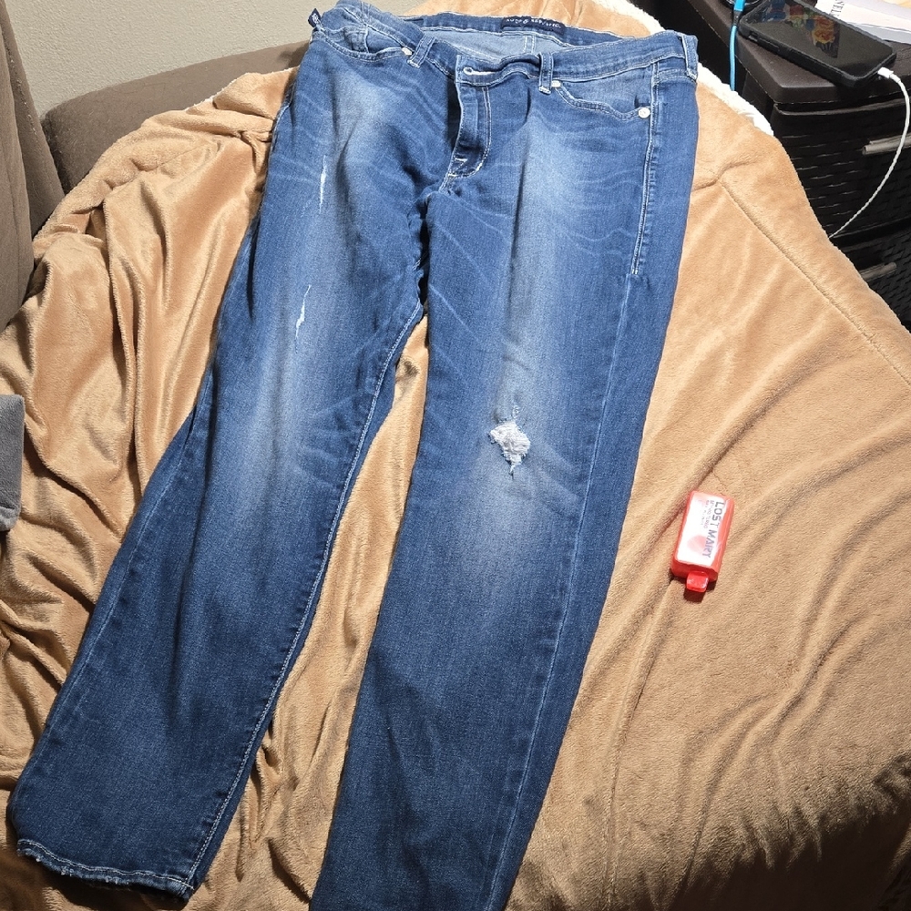 Rock & Republic Blue Straight Leg Jeans